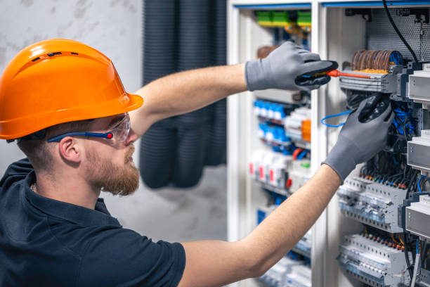 Best Circuit Breaker Repair  in White Plains, NY